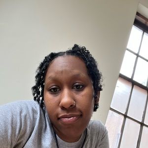 Meet your Posher, Cachet